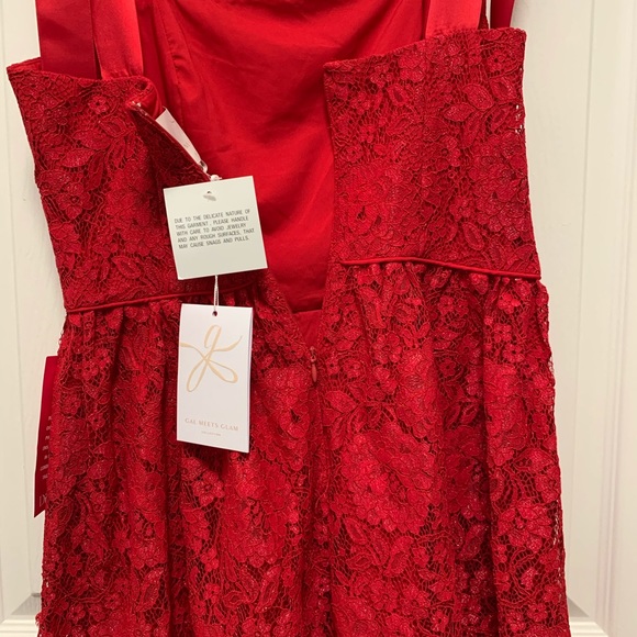 NWT GAL MEETS GLAM Lucia Satin Strap Lace - Picture 16 of 16